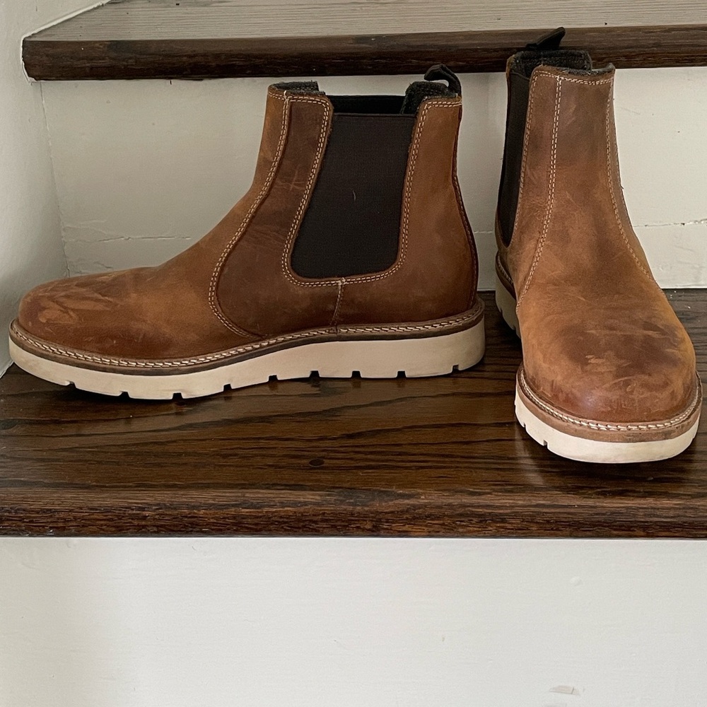 Women’s Brown Chelsea Boots with Lug Sole